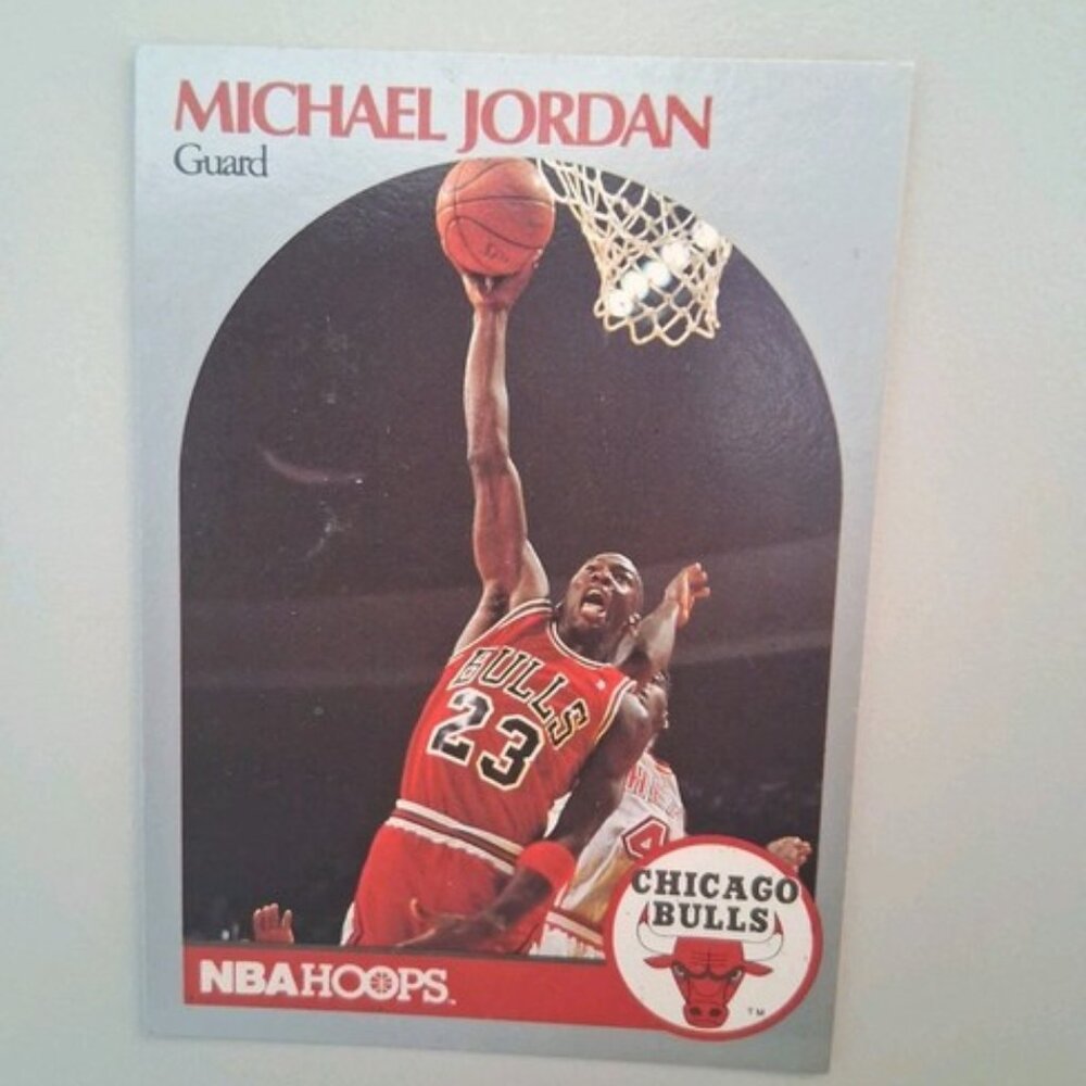 1990–91 NBA Hoops Michael Jordan #65 Basketball Card – Near Mint Condition”